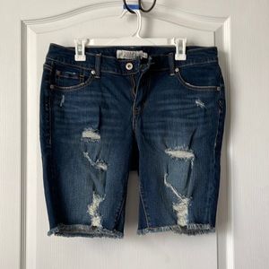 Boyfriend Bermuda short - vintage stretch light wash